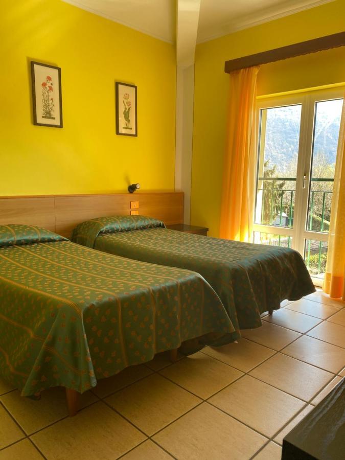 Hotel Del Fiume Cannobio Bagian luar foto