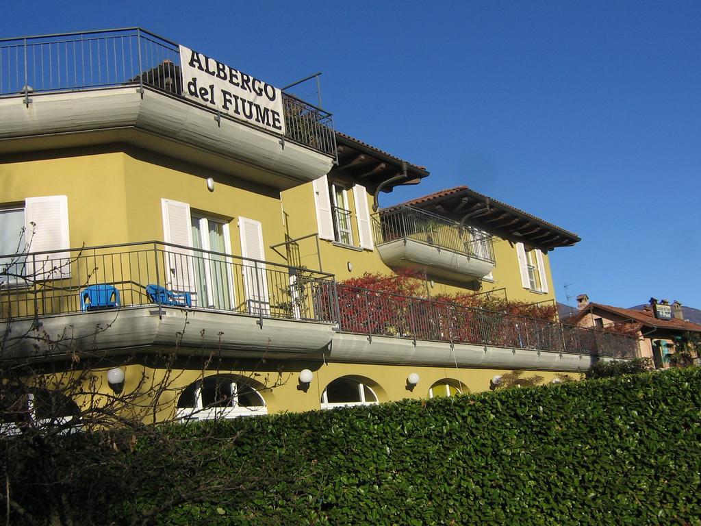 Hotel Del Fiume Cannobio Bagian luar foto